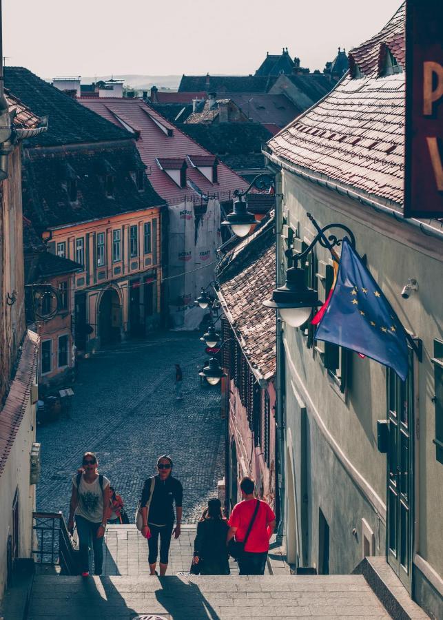 Gasthof Sara Sibiu Buitenkant foto